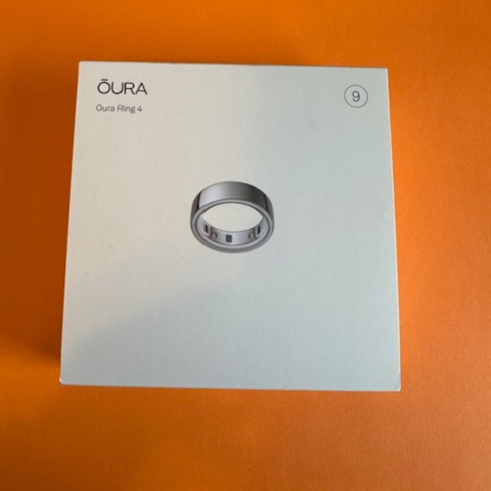 Oura Ring 4 - Silver - Size 9